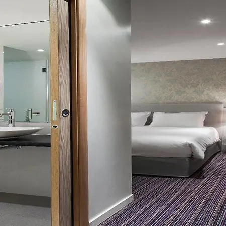 Chamar Hotel
